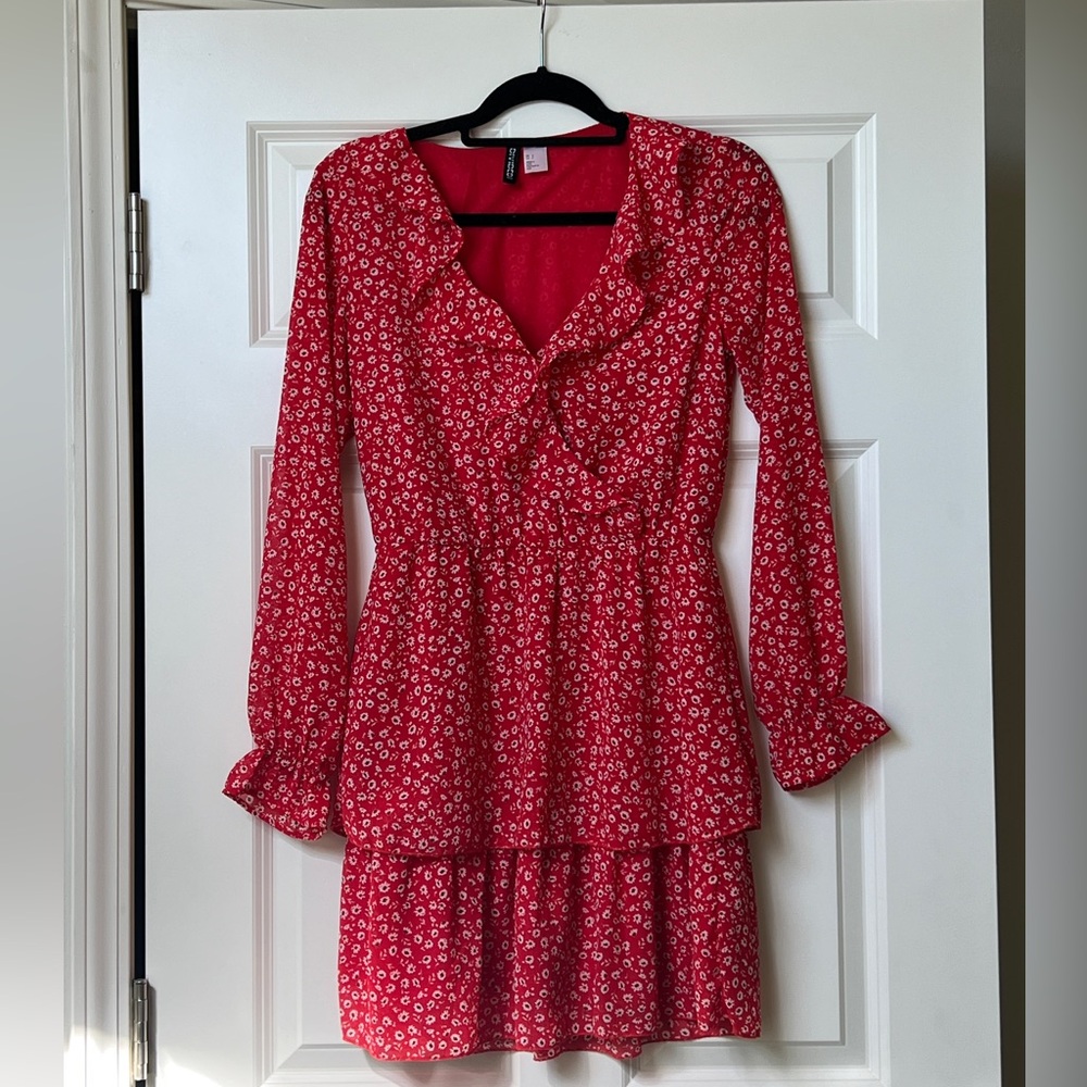 H&M Red & white floral dress